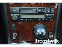 Personenauto - afbeelding 18 van  50