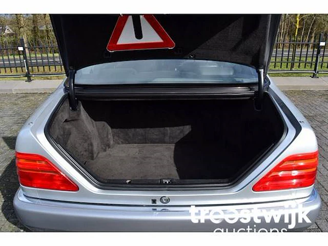 Personenauto - afbeelding 27 van  50