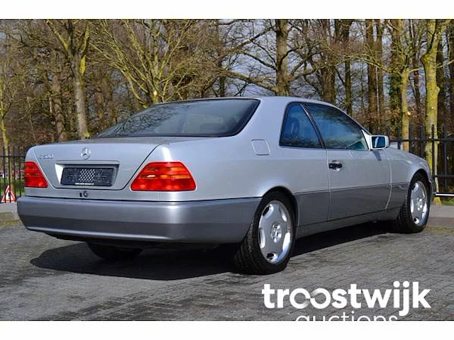 Personenauto - afbeelding 34 van  50