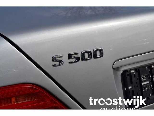 Personenauto - afbeelding 49 van  50