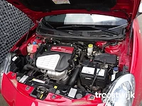 Personenauto - afbeelding 26 van  39