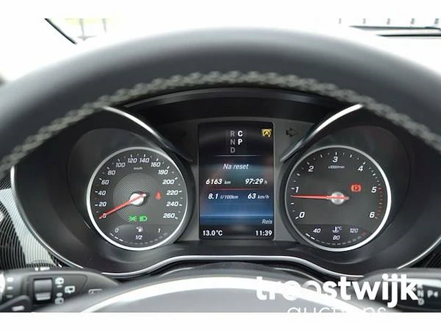 Personenauto - afbeelding 19 van  31