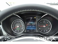 Personenauto - afbeelding 19 van  31