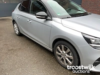 Personenauto - afbeelding 9 van  27