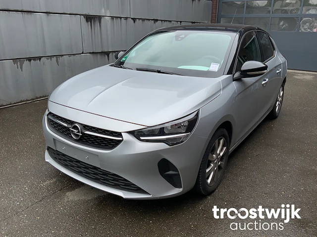 Personenauto - afbeelding 1 van  27