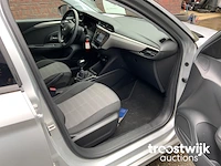 Personenauto - afbeelding 13 van  27