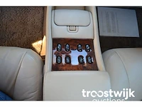 Personenauto - afbeelding 24 van  45