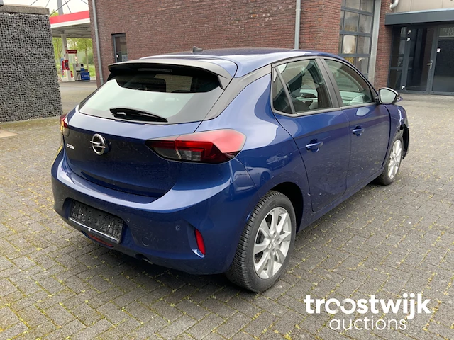 Personenauto - afbeelding 23 van  31