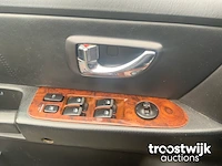 Personenauto - afbeelding 5 van  19