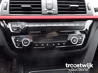 Personenauto - afbeelding 5 van  37