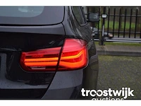 Personenauto - afbeelding 36 van  37