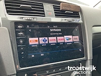 Personenauto - afbeelding 3 van  26