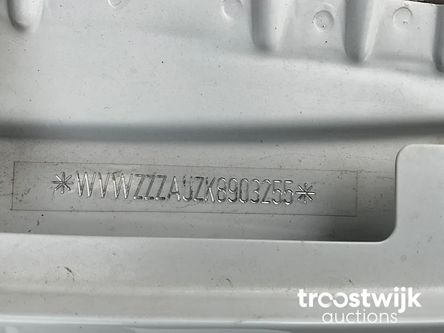 Personenauto - afbeelding 18 van  26