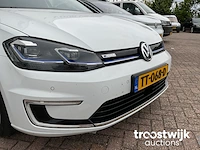 Personenauto - afbeelding 23 van  26