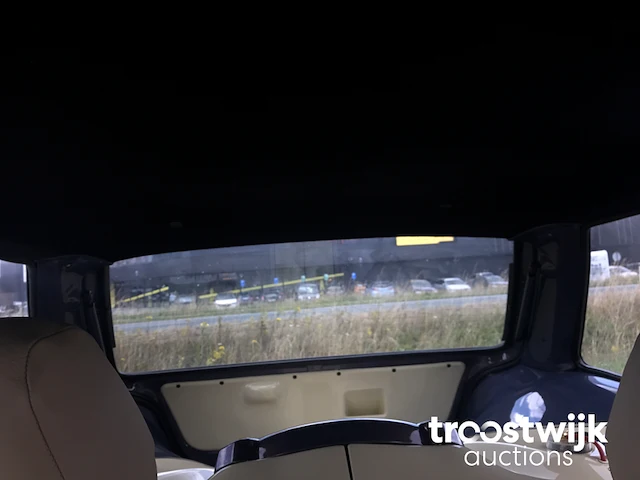 Personenauto - afbeelding 15 van  39