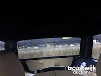 Personenauto - afbeelding 15 van  39