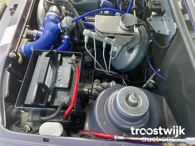 Personenauto - afbeelding 33 van  39