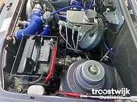 Personenauto - afbeelding 33 van  39