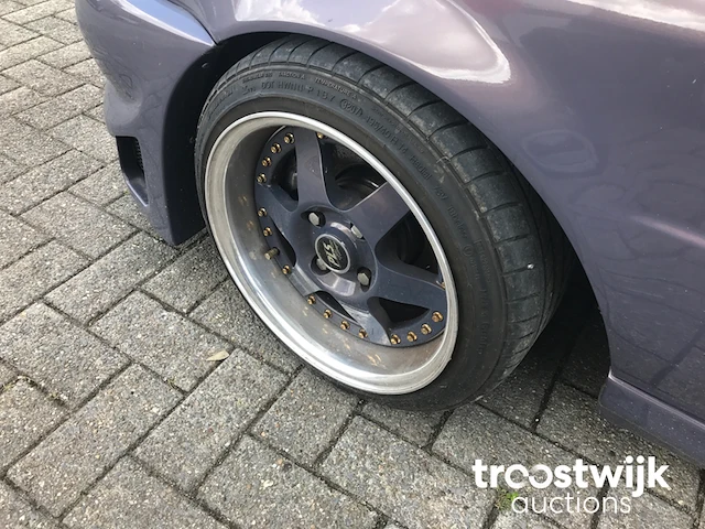 Personenauto - afbeelding 38 van  39