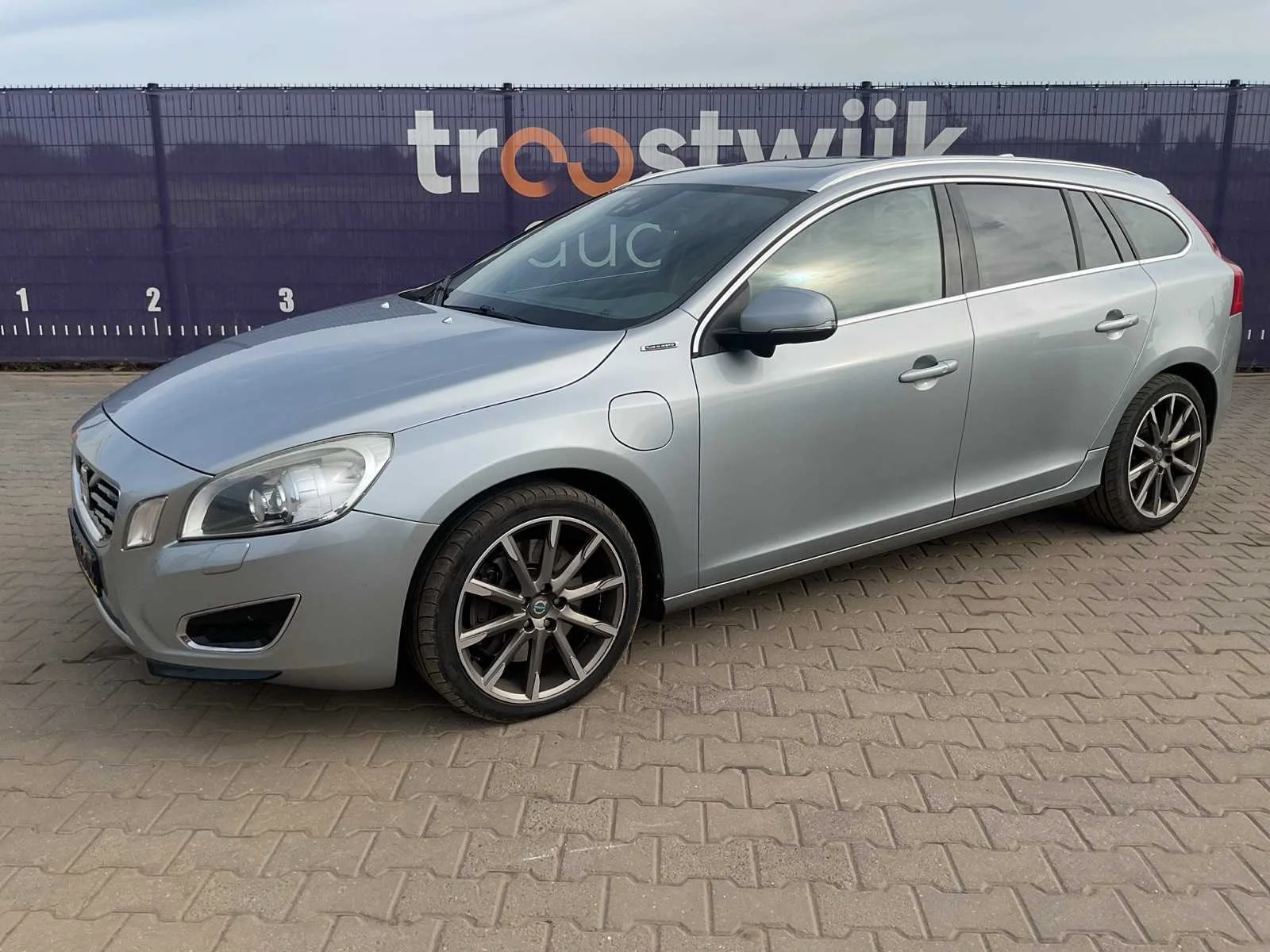 Personenauto's, camper en brommobiel