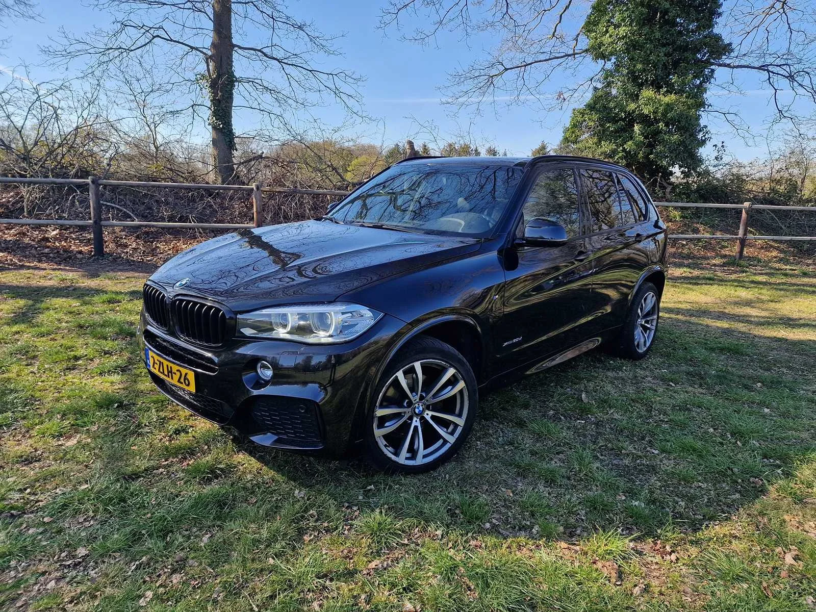 Personenauto's en bedrijfswagens in eerbeek