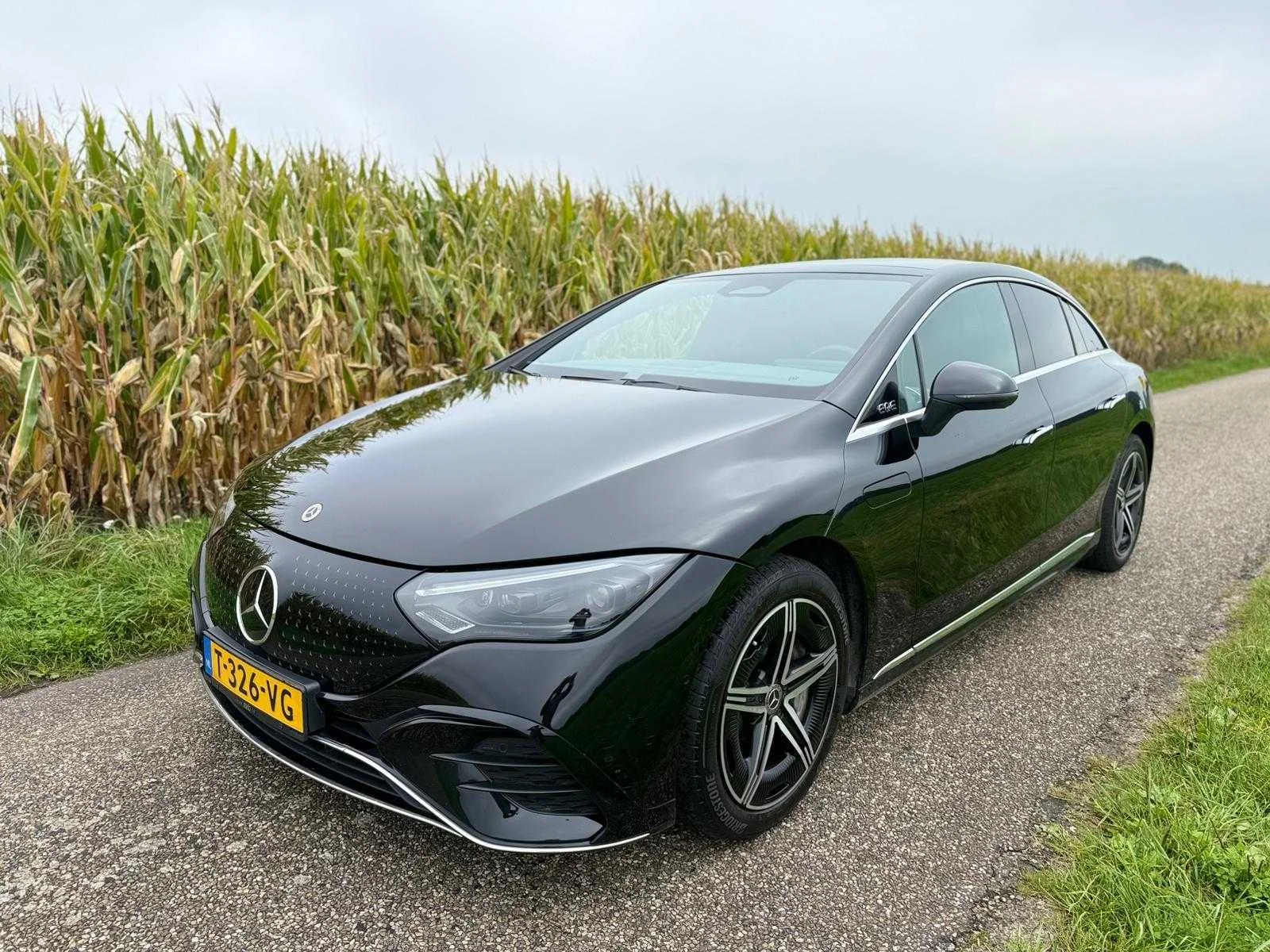 Personenauto's en bedrijfswagens in eerbeek