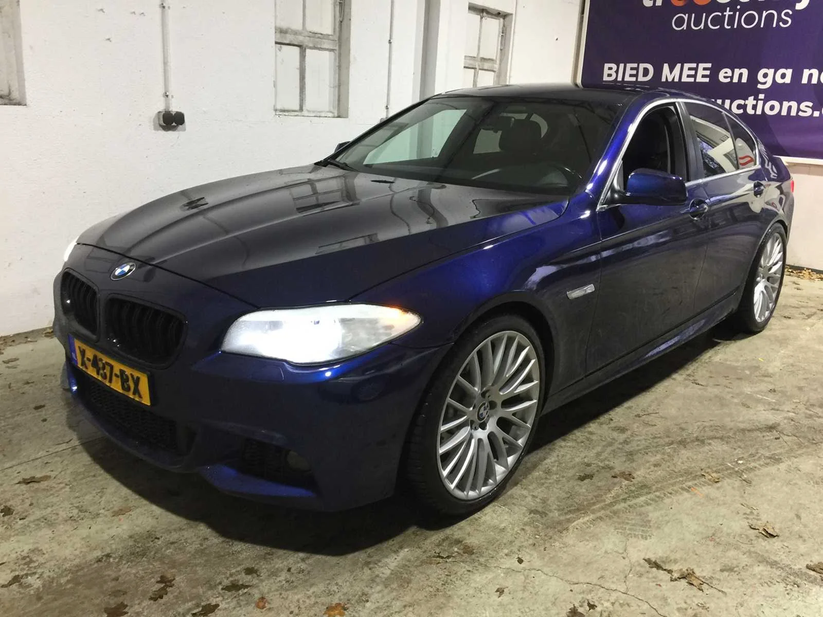 Personenauto's en bedrijfswagens