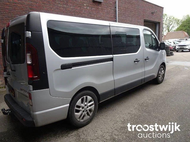 Personenauto(schade) - afbeelding 18 van  23