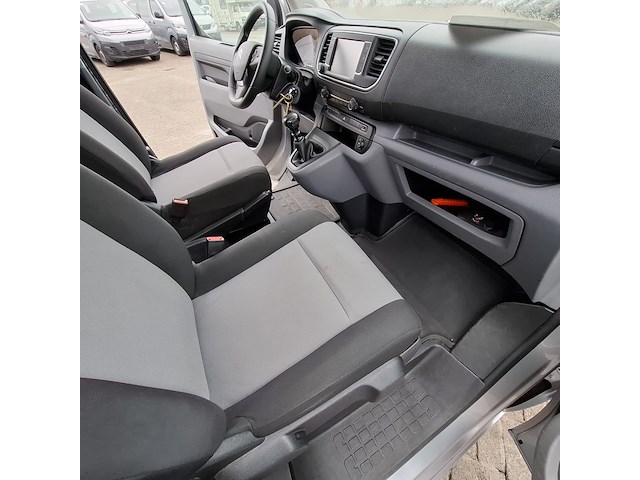 Personenbus, citroën, jumpy - afbeelding 18 van  45