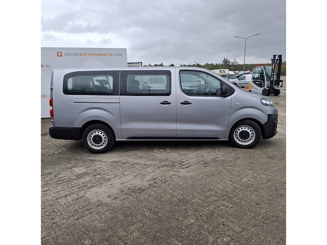 Personenbus, citroën, jumpy - afbeelding 34 van  45