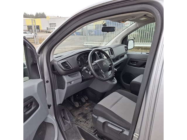 Personenbus, citroën, jumpy - afbeelding 2 van  46