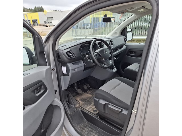 Personenbus, citroën, jumpy - afbeelding 2 van  46