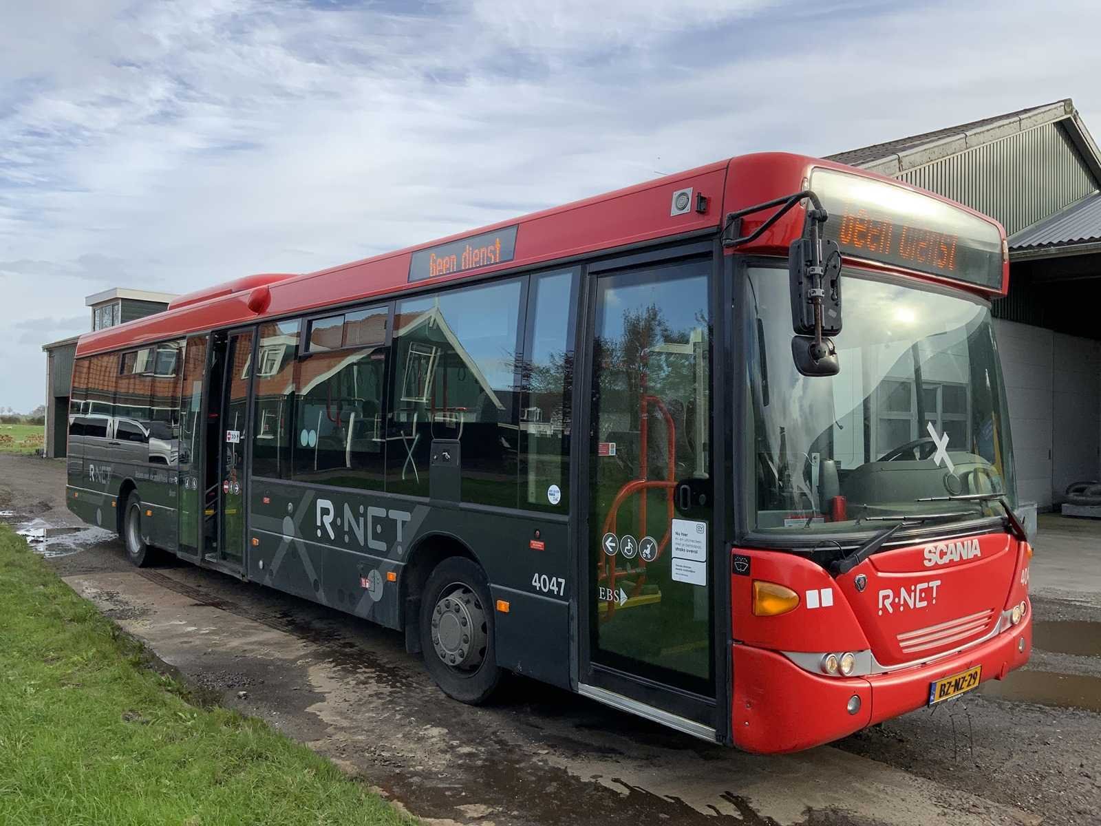 Personenbus, grondverzetmachines, generatoren, woonunits en zakelijke goederen