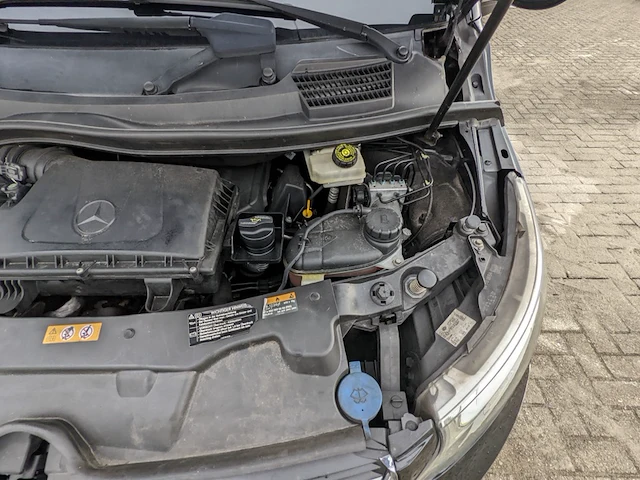 Personenbus mercedes-benz, v-klasse v250d, zwart, bouwjaar 2017 - afbeelding 35 van  54