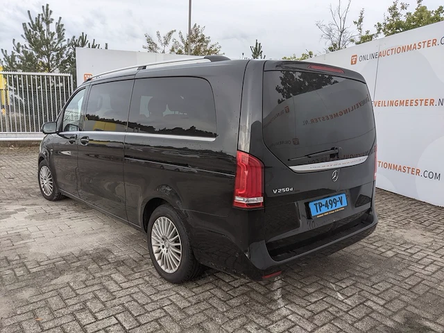 Personenbus mercedes-benz, v-klasse v250d, zwart, bouwjaar 2017 - afbeelding 52 van  54