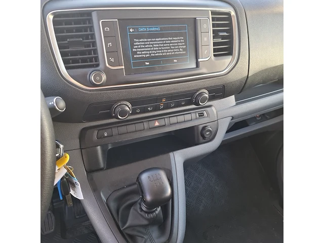 Personenbus, peugeot, expert traveller, 2019 - afbeelding 17 van  50