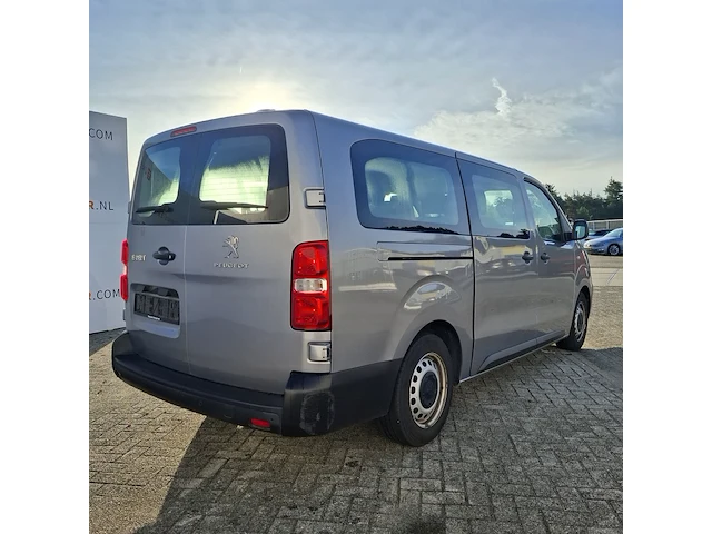 Personenbus, peugeot, expert traveller, 2019 - afbeelding 47 van  50
