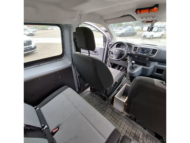 Personenbus, peugeot, expert traveller, 2019 - afbeelding 18 van  39
