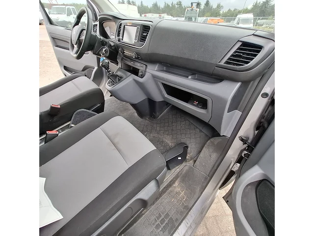 Personenbus, peugeot, expert traveller, 2019 - afbeelding 29 van  43