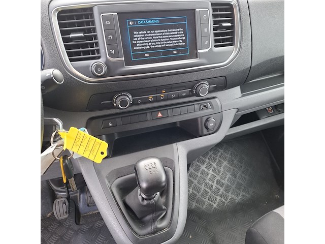 Personenbus, peugeot, expert traveller, 2019 - afbeelding 18 van  47