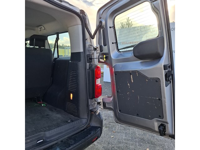 Personenbus, peugeot, expert traveller, 2020 - afbeelding 31 van  48