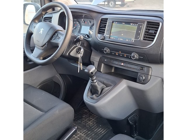 Personenbus, peugeot, expert traveller, 2020 - afbeelding 36 van  48
