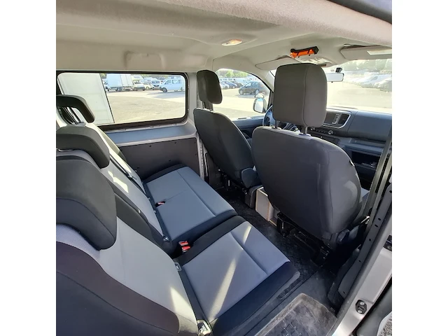 Personenbus peugeot, expert traveller, bouwjaar 2019 - afbeelding 17 van  34