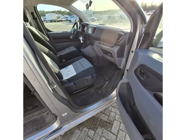 Personenbus peugeot, expert traveller, bouwjaar 2019 - afbeelding 18 van  34