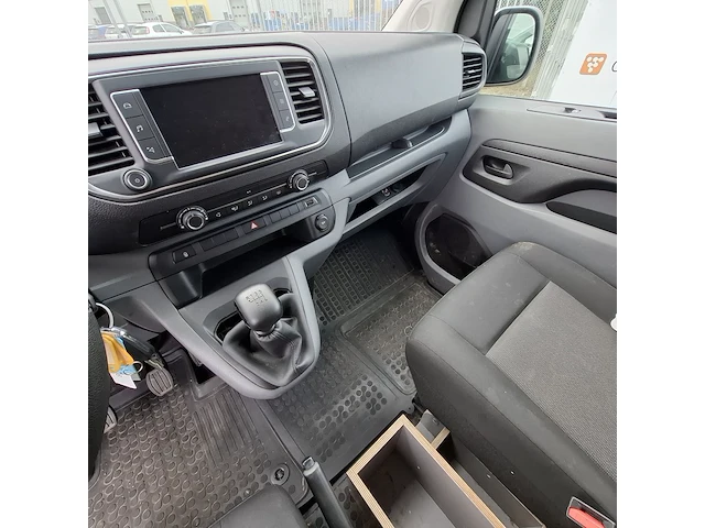 Personenbus, peugeot, expert - afbeelding 13 van  33