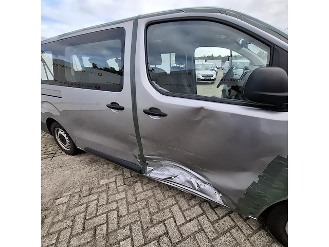 Personenbus, peugeot, expert - afbeelding 18 van  33