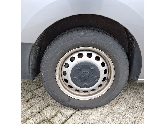 Personenbus, peugeot, expert - afbeelding 24 van  33