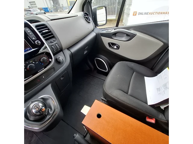 Personenbus, renault, traffic, 2019 - afbeelding 16 van  41