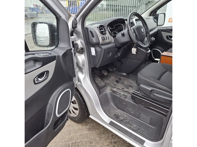 Personenbus, renault, traffic, 2019 - afbeelding 10 van  45