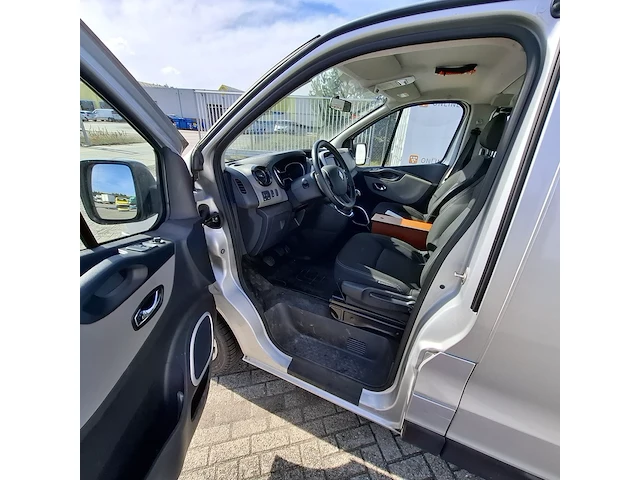 Personenbus, renault, trafic, 2016 - afbeelding 2 van  39